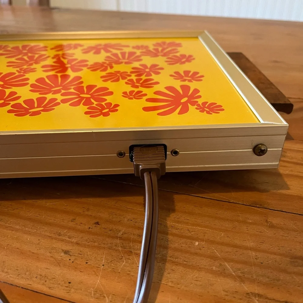 Vintage Cornwall Hot Electric Tray 60’s-70’s Floral Pattern - Picture 6 of 16